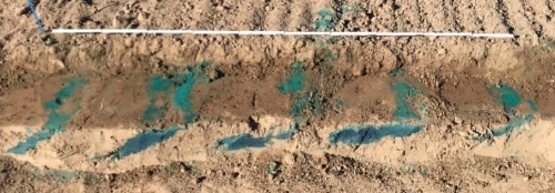 Ploughing, compared to spading - vertical cross section